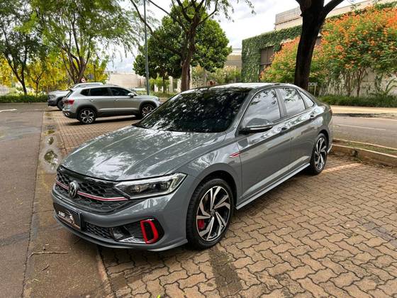 VOLKSWAGEN JETTA 2.0 350 TSI GASOLINA GLI DSG